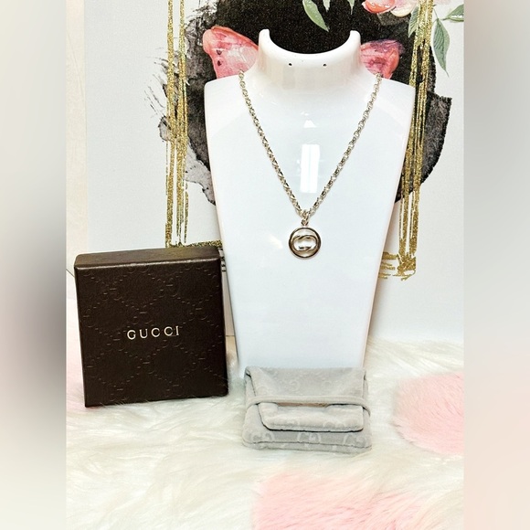 Gucci Interlocking G's Necklace - Picture 2 of 9